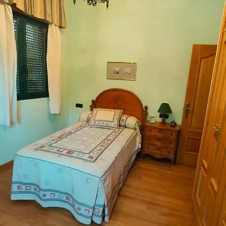 Lar Do Pilis Holiday home Ourense